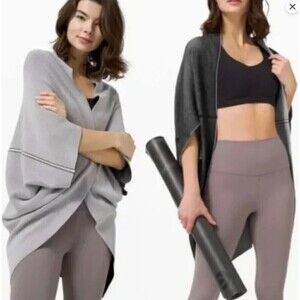 Lululemon Exaltation Open Front Reversible Sweater Wrap Cardigan in Grey + Black